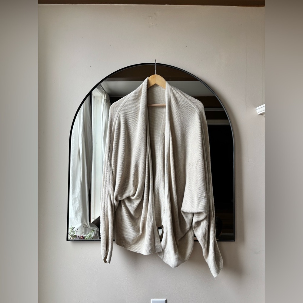 LILULEMON | boxy knit cotton-blend wrap | size medium - Picture 6 of 6